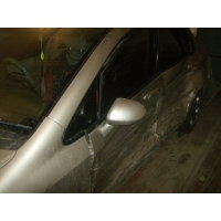 Продам а/м Honda Fit битый