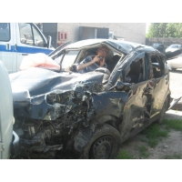 Продам а/м Nissan Tiida битый