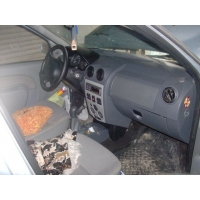 Продам а/м Renault Logan битый