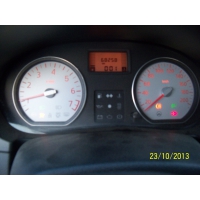 Продам а/м Renault Logan битый