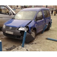 Продам а/м Volkswagen Caddy битый