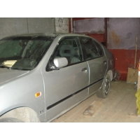 Продам а/м Nissan Primera аварийный