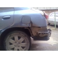 Продам а/м Kia Rio битый