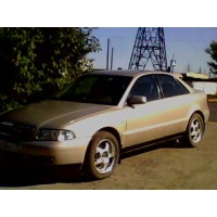 Продам а/м Audi A4 битый