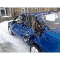 Продам а/м Daewoo Nexia битый