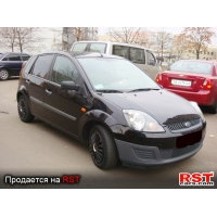 Продам а/м Ford Fiesta битый