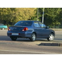 Продам а/м Kia Spectra битый