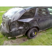 Продам а/м Nissan Primera битый