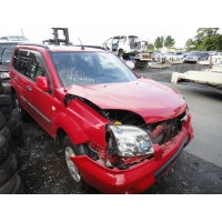 Продам а/м Nissan X-Trail битый