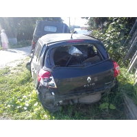 Продам а/м Renault Clio битый