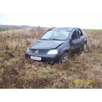 Продам а/м Renault Logan битый