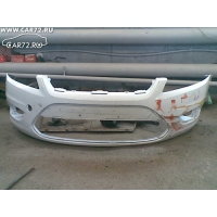 Продам бампер  для Ford Focus