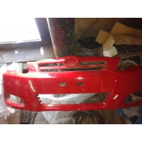 Продам бампер  для Toyota Corolla
