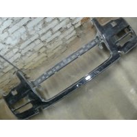 Продам бампер  для Volkswagen Touareg