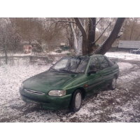 Продам Детали кузова  для Ford Escort