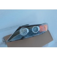 Продам фара левая  для Kia Sorento