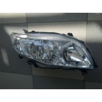 Продам Фара правая  для Toyota Corolla