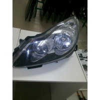 Продам фара правая+левая  для Opel Corsa