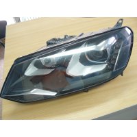 Продам Фару  для Volkswagen Touareg
