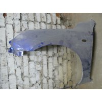 Продам крыло  для Mazda 3