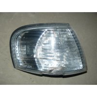 Продам Поворотник передний правый  для Nissan Sunny