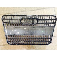 Продам Решетка  для Audi Q7