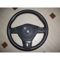 Продам Руль с кнопками и подушкой безопасности в сборе  для Volkswagen Polo