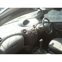 Продам а/м Toyota Platz битый