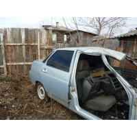 Продам а/м ВАЗ 2110 битый