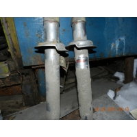 Продам стойки задние  для ВАЗ 2110