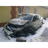 Продам а/м Mazda 3 битый
