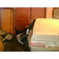 Продам а/м ВАЗ 2109 битый